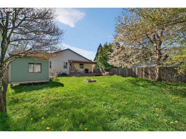 1421 I St, Washougal, WA 98671