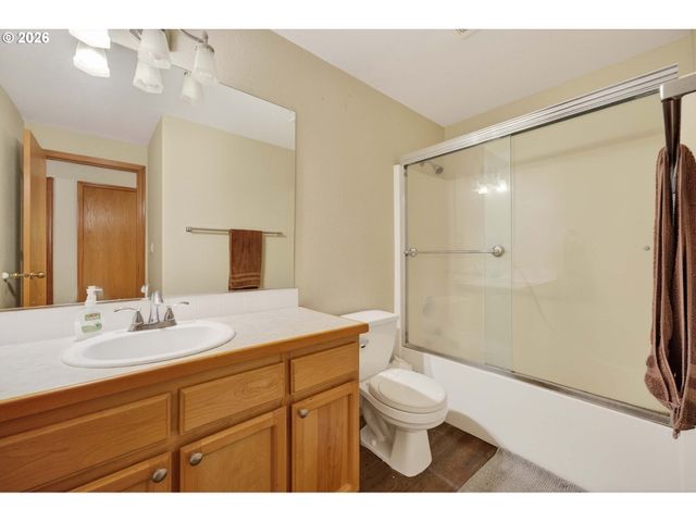 1421 I St, Washougal, WA 98671