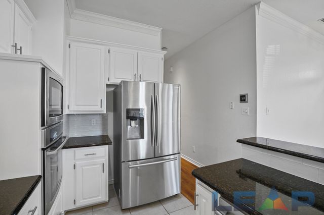 8704 Moss Hill Road, Irving, TX 75063