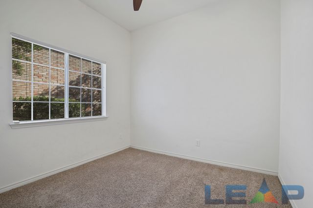 8704 Moss Hill Road, Irving, TX 75063