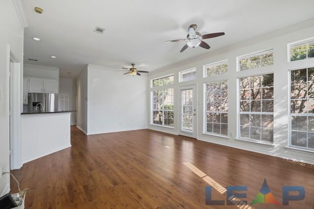 8704 Moss Hill Road, Irving, TX 75063
