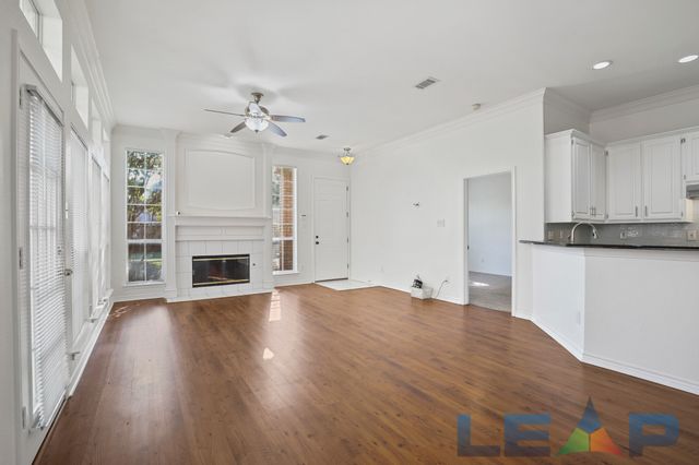 8704 Moss Hill Road, Irving, TX 75063