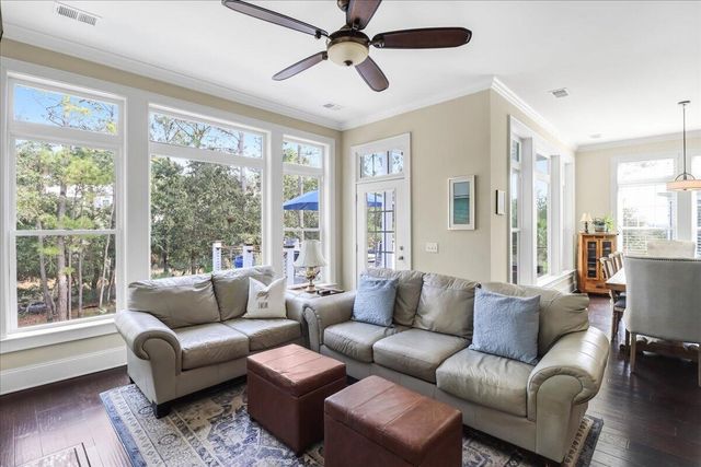 2080 Amenity Park Drive, Mount Pleasant, SC 29466