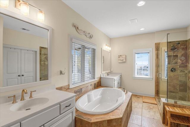 2080 Amenity Park Drive, Mount Pleasant, SC 29466