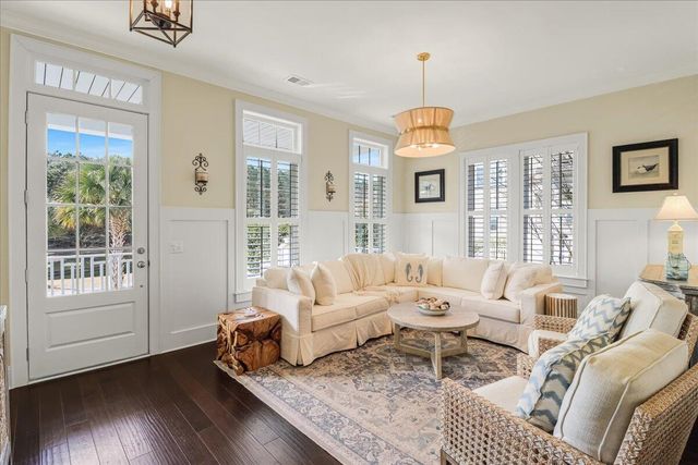 2080 Amenity Park Drive, Mount Pleasant, SC 29466