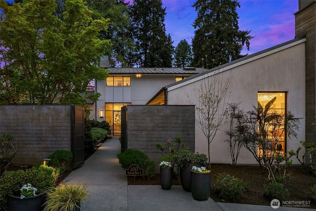 2017 Parkside Drive E, Seattle, WA 98112