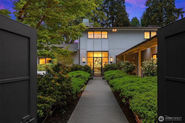 2017 Parkside Drive E, Seattle, WA 98112