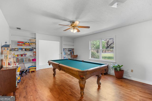 126 Oak Ridge Drive, Statesboro, GA 30458