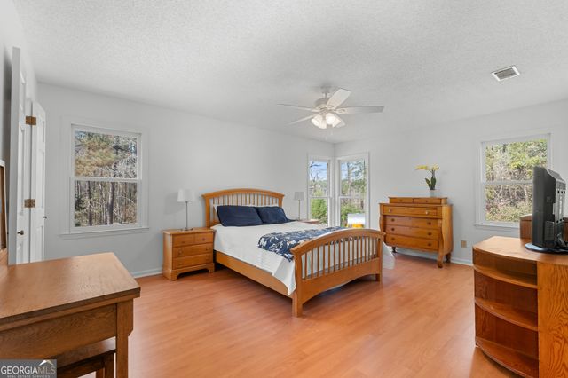 126 Oak Ridge Drive, Statesboro, GA 30458