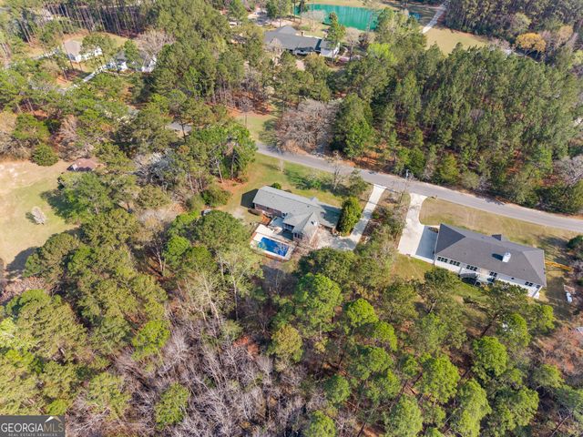 126 Oak Ridge Drive, Statesboro, GA 30458