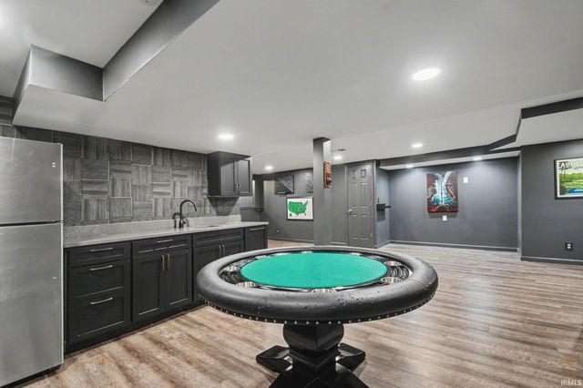 16740 Cleveland Road, Granger, IN 46530