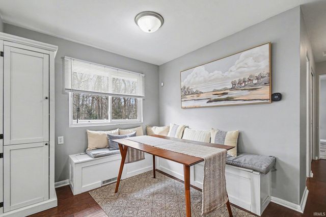 16740 Cleveland Road, Granger, IN 46530