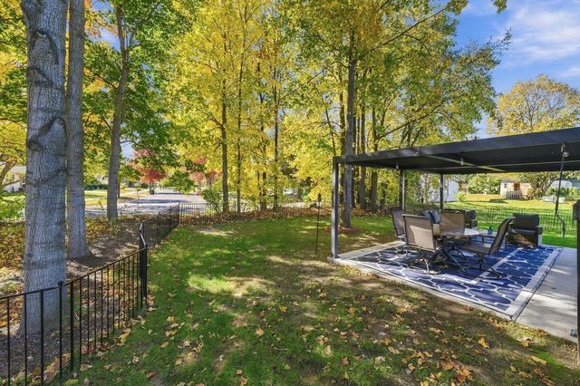 W197N16648 Ridgeway DRIVE, Jackson, WI 53037