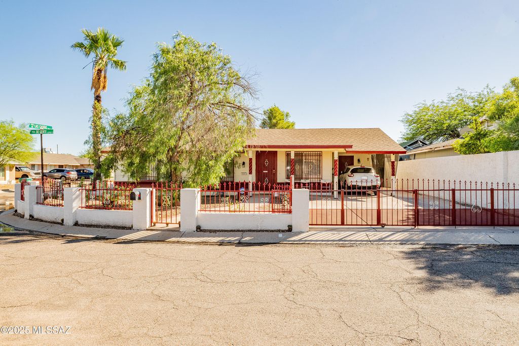 2501 W Vereda De Gente, Tucson, AZ 85746