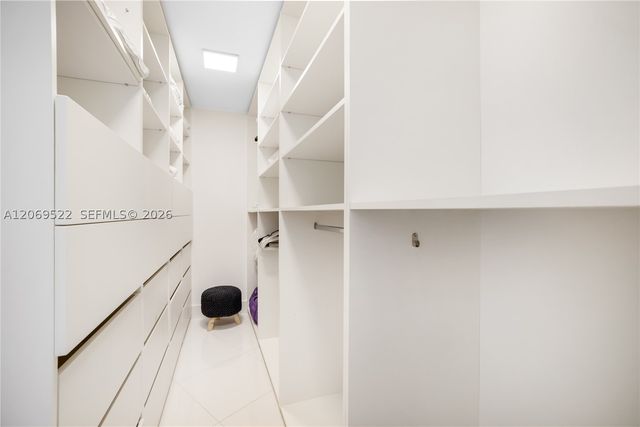 15901 Collins Ave 707, Sunny Isles Beach, FL 33160