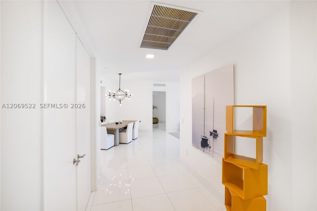 15901 Collins Ave 707, Sunny Isles Beach, FL 33160