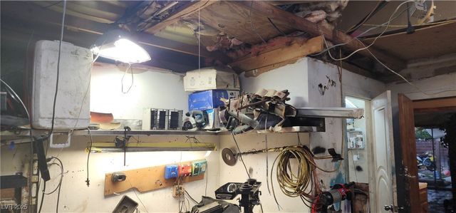 2904 West Oakey Boulevard, Las Vegas, NV 89102