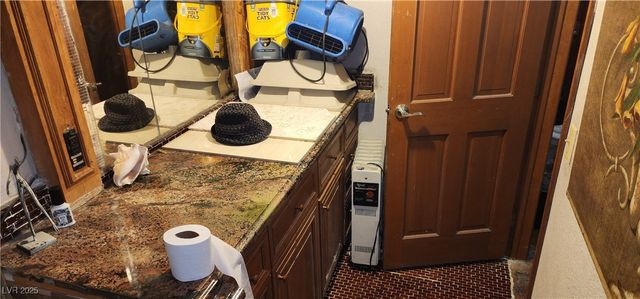 2904 West Oakey Boulevard, Las Vegas, NV 89102