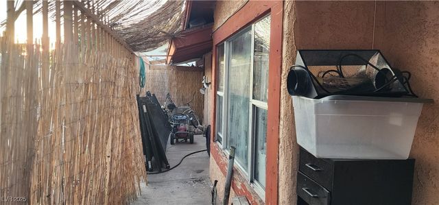 2904 West Oakey Boulevard, Las Vegas, NV 89102