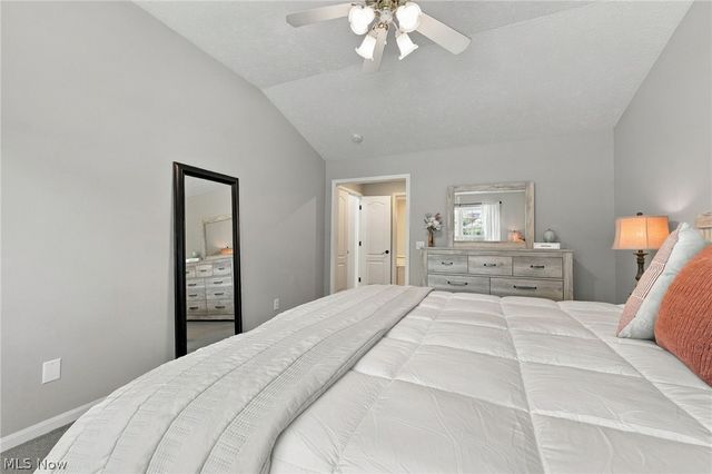 384 Clearbrook Drive, Avon Lake, OH 44012