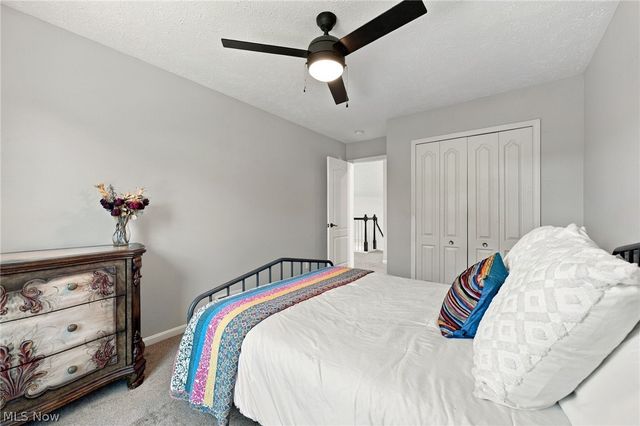 384 Clearbrook Drive, Avon Lake, OH 44012