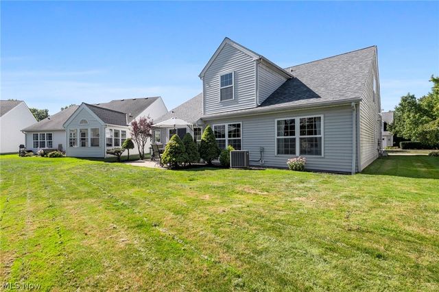 384 Clearbrook Drive, Avon Lake, OH 44012