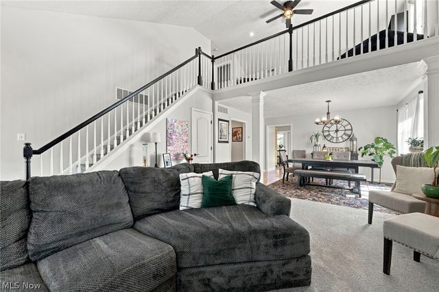 384 Clearbrook Drive, Avon Lake, OH 44012