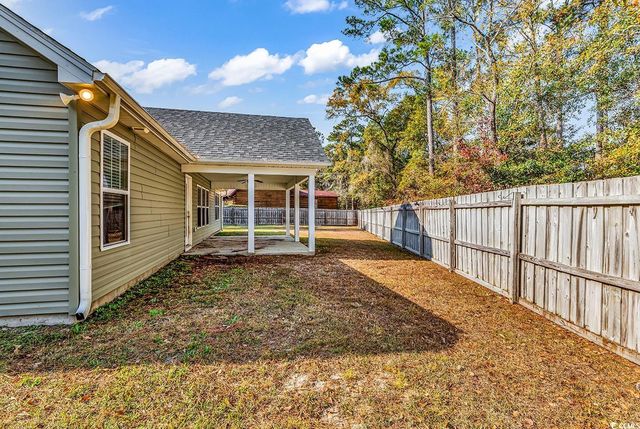1971 Hickory Ln., Longs, SC 29568
