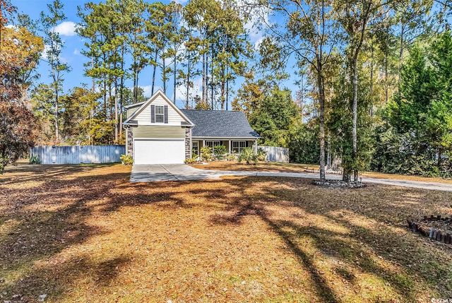 1971 Hickory Ln., Longs, SC 29568