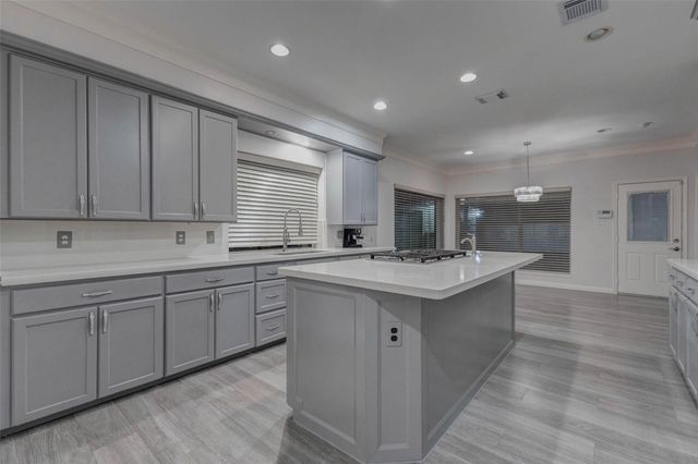 19 Wickham Court, Sugar Land, TX 77479