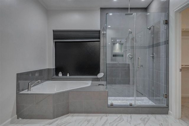 19 Wickham Court, Sugar Land, TX 77479