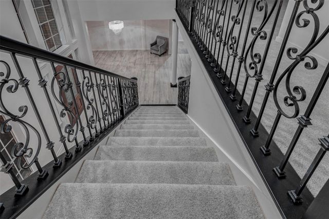 19 Wickham Court, Sugar Land, TX 77479