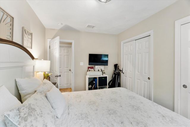 47 Smith Avenue, Smithfield, RI 02828