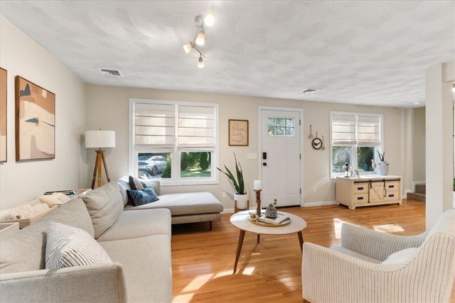 47 Smith Avenue, Smithfield, RI 02828