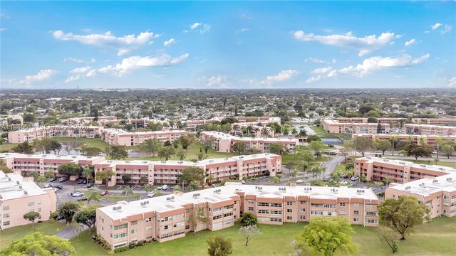 9721 Sunrise Lakes Boulevard 201, Sunrise, FL 33322
