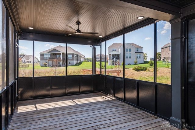 5944 Round Hill Court, Springboro, OH 45066