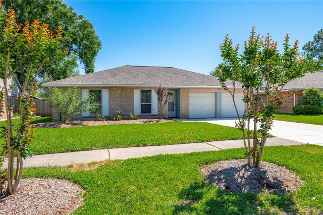 2793 Wood Hollow Drive, League City, TX 77573