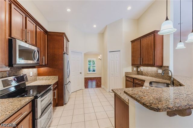 2621 Hawks Preserve DR, Fort Myers, FL 33905