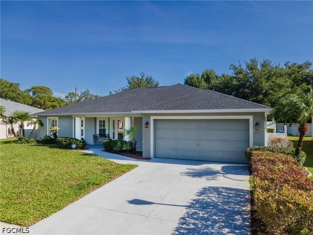 2621 Hawks Preserve DR, Fort Myers, FL 33905