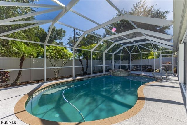 2621 Hawks Preserve DR, Fort Myers, FL 33905