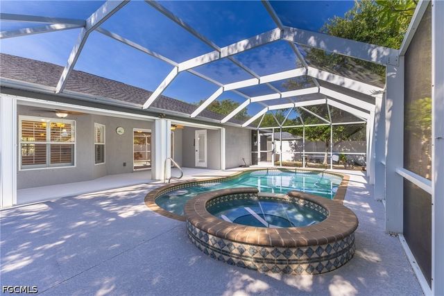 2621 Hawks Preserve DR, Fort Myers, FL 33905