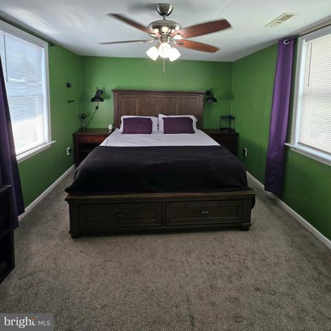 120 N HIGH ST, Martinsburg, WV 25404