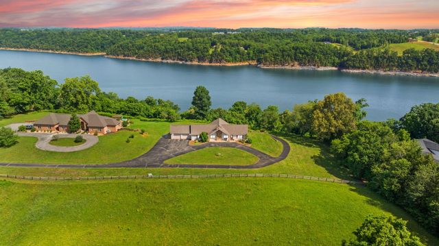 59 Green Hill Way, Monticello, KY 42633