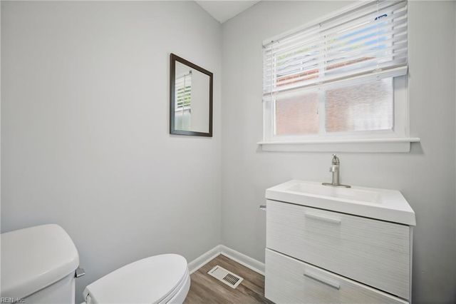 825 North AVE, Newport News, VA 23605