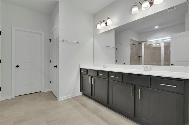 736 Brookshire Court, Monroe, GA 30655