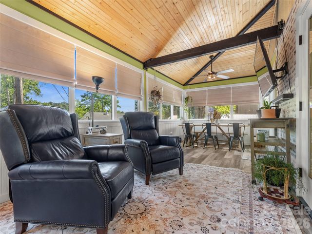 154 White Oak Lane, Brevard, NC 28712
