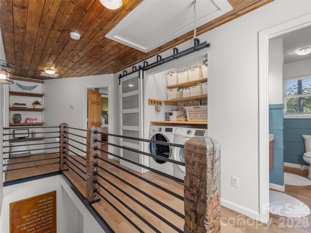 154 White Oak Lane, Brevard, NC 28712