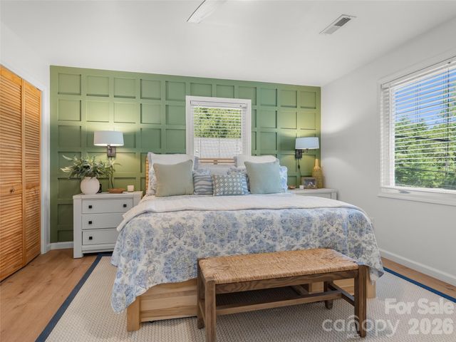 154 White Oak Lane, Brevard, NC 28712