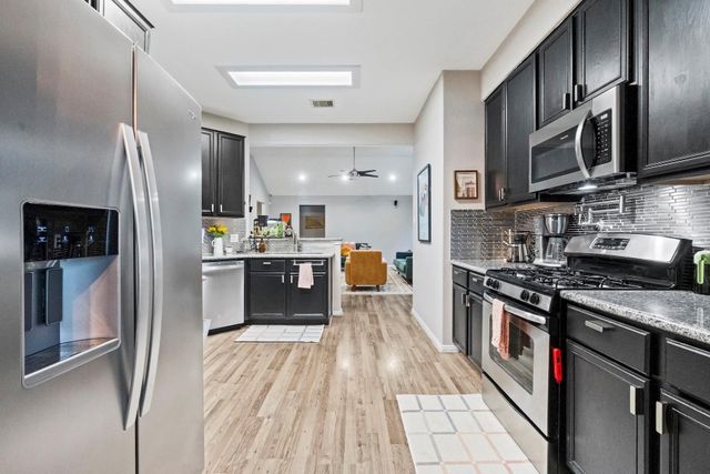 7815 Koloa River Court, Houston, TX 77040