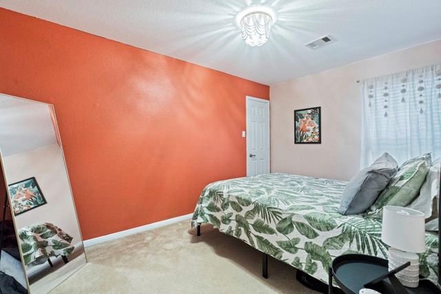 7815 Koloa River Court, Houston, TX 77040